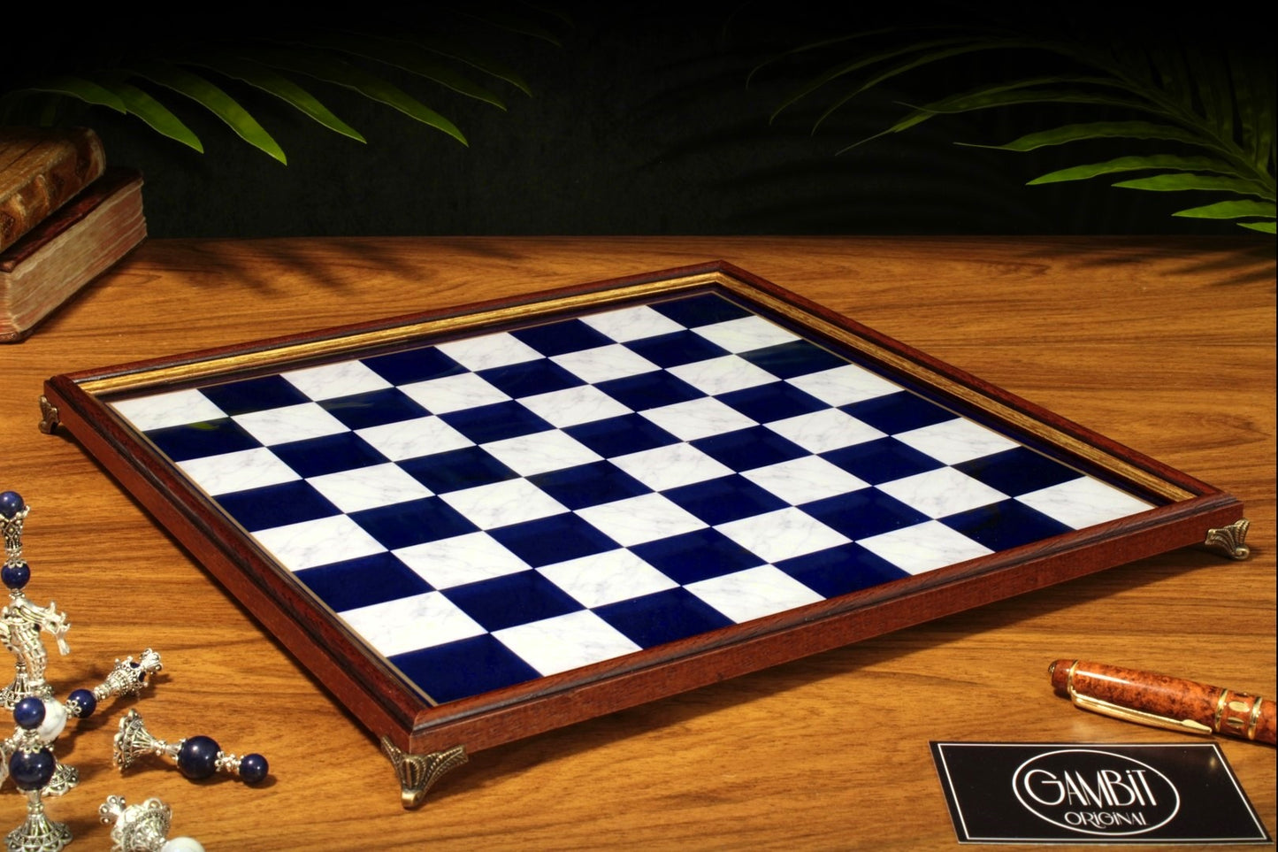 Echiquier Deluxe haut de gamme 32 cm, cadre en bois, de style pierre marbrée pour jeu d'échecs, pieds en métal