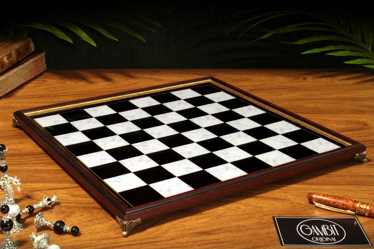 Echiquier Deluxe haut de gamme 32 cm, cadre en bois, de style pierre marbrée pour jeu d'échecs, pieds en métal