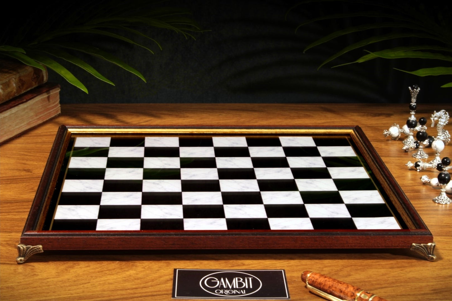 Echiquier Deluxe haut de gamme 32 cm, cadre en bois, de style pierre marbrée pour jeu d'échecs, pieds en métal