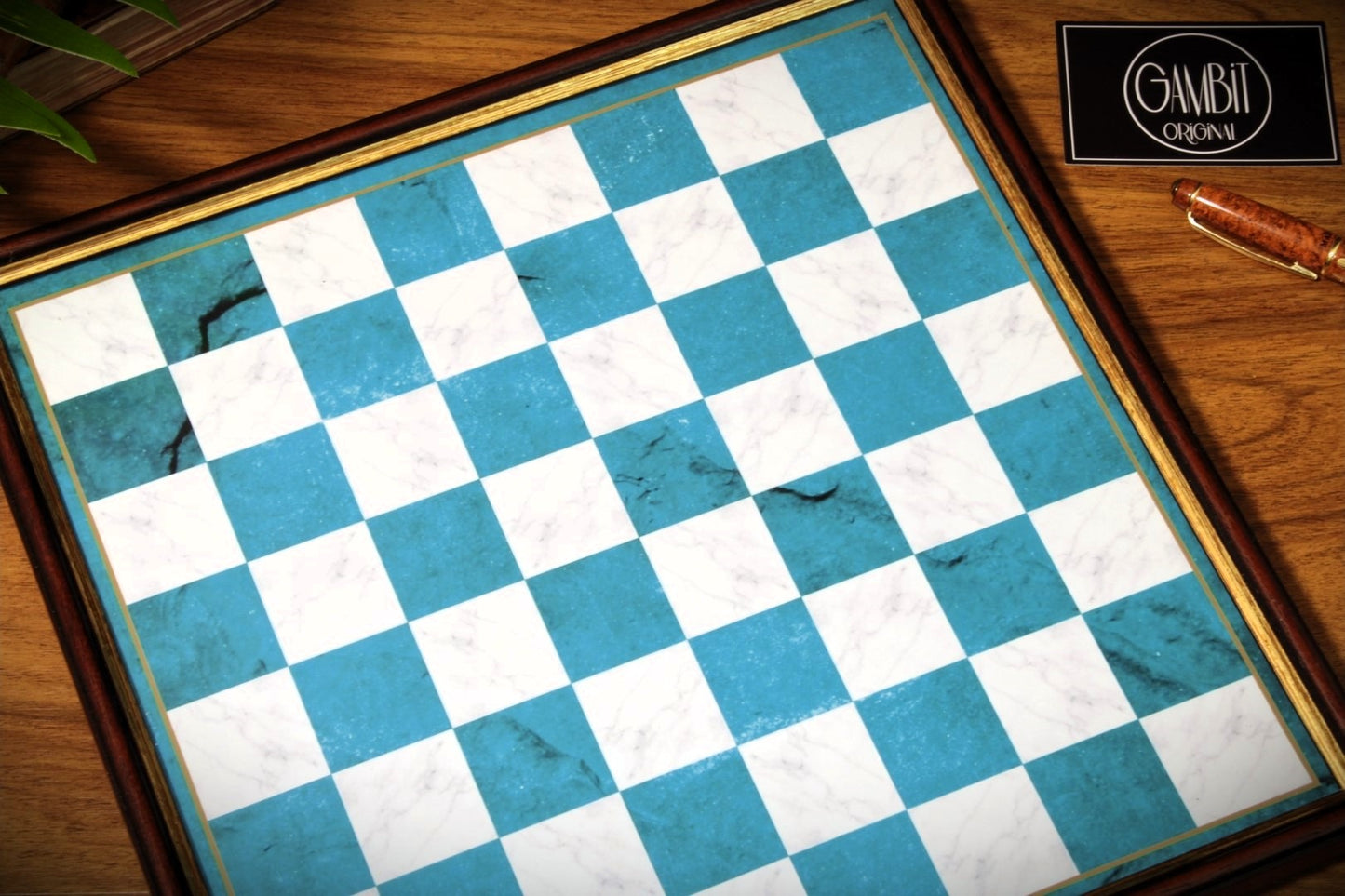 Jeu d'échecs Deluxe haut de gamme en métal et pierres semi-précieuses, échiquier en bois et pieds en métal de 32 cm