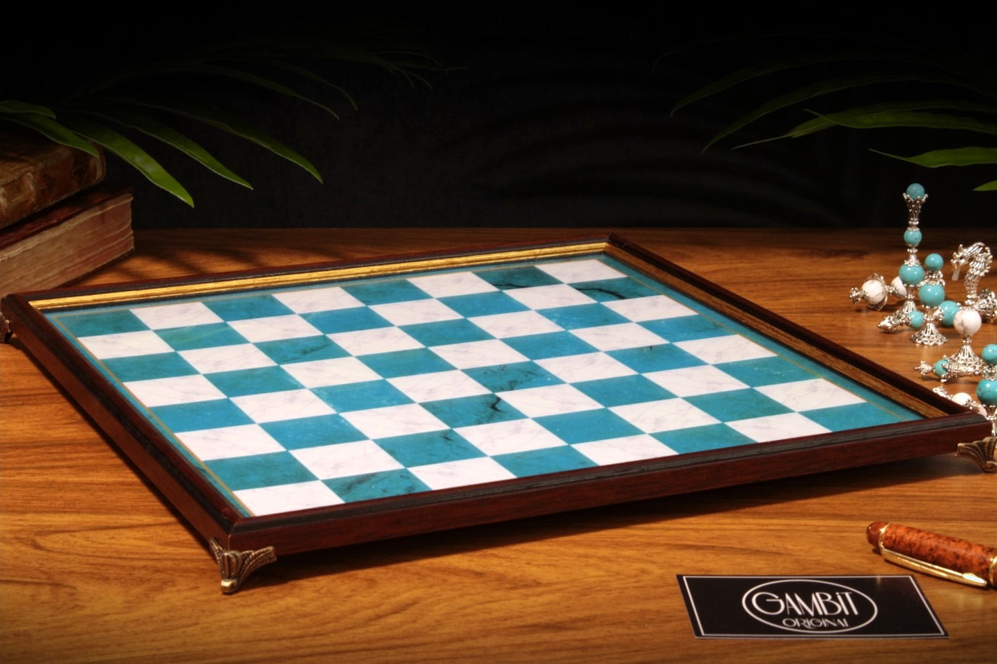 Echiquier Deluxe haut de gamme 32 cm, cadre en bois, de style pierre marbrée pour jeu d'échecs, pieds en métal