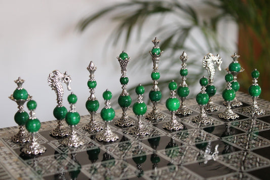 Pièces de jeu d'échecs Aventurine Collection Elégance